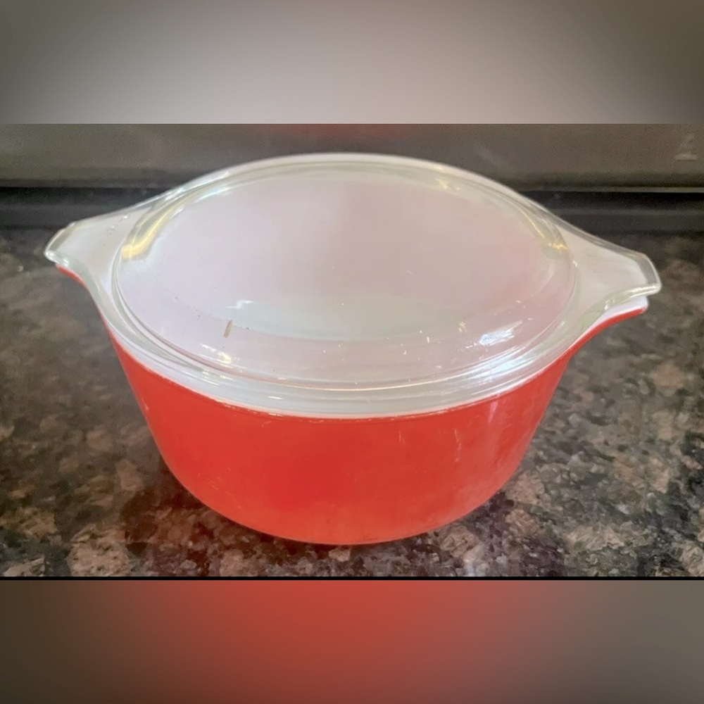 Vintage PYREX 472 w/Lid Flamingo Casserole Dish 1  1/2 Pint